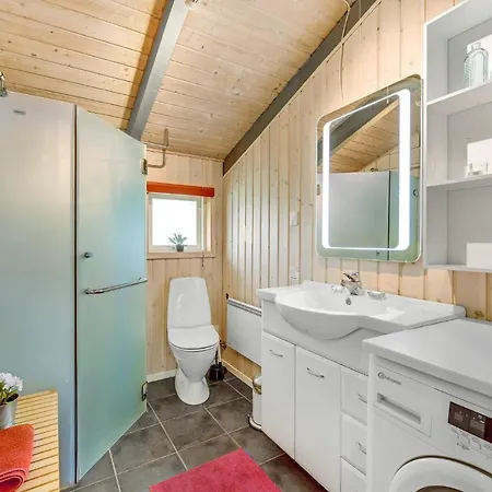 Tatil Evi Kirksvej Bjerregård