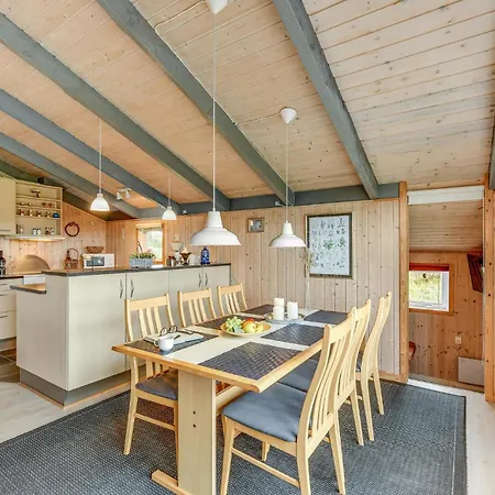 Beautiful In Hvide Sande With Kitchen * Bjerregard