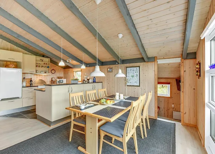 Kirksvej * Bjerregård